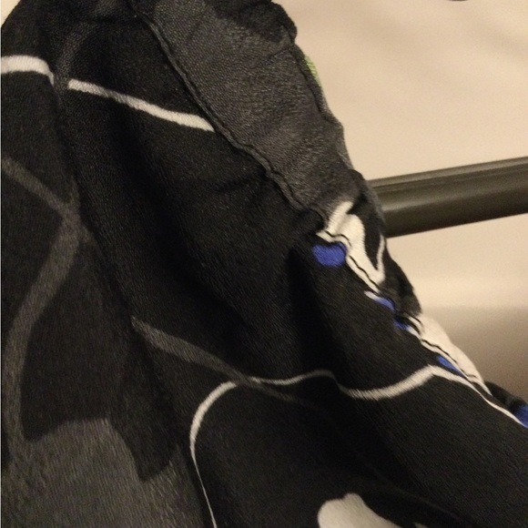 Floral Chiffon Off-the-Shoulder Banana Republic Dress - Picture 4 of 10